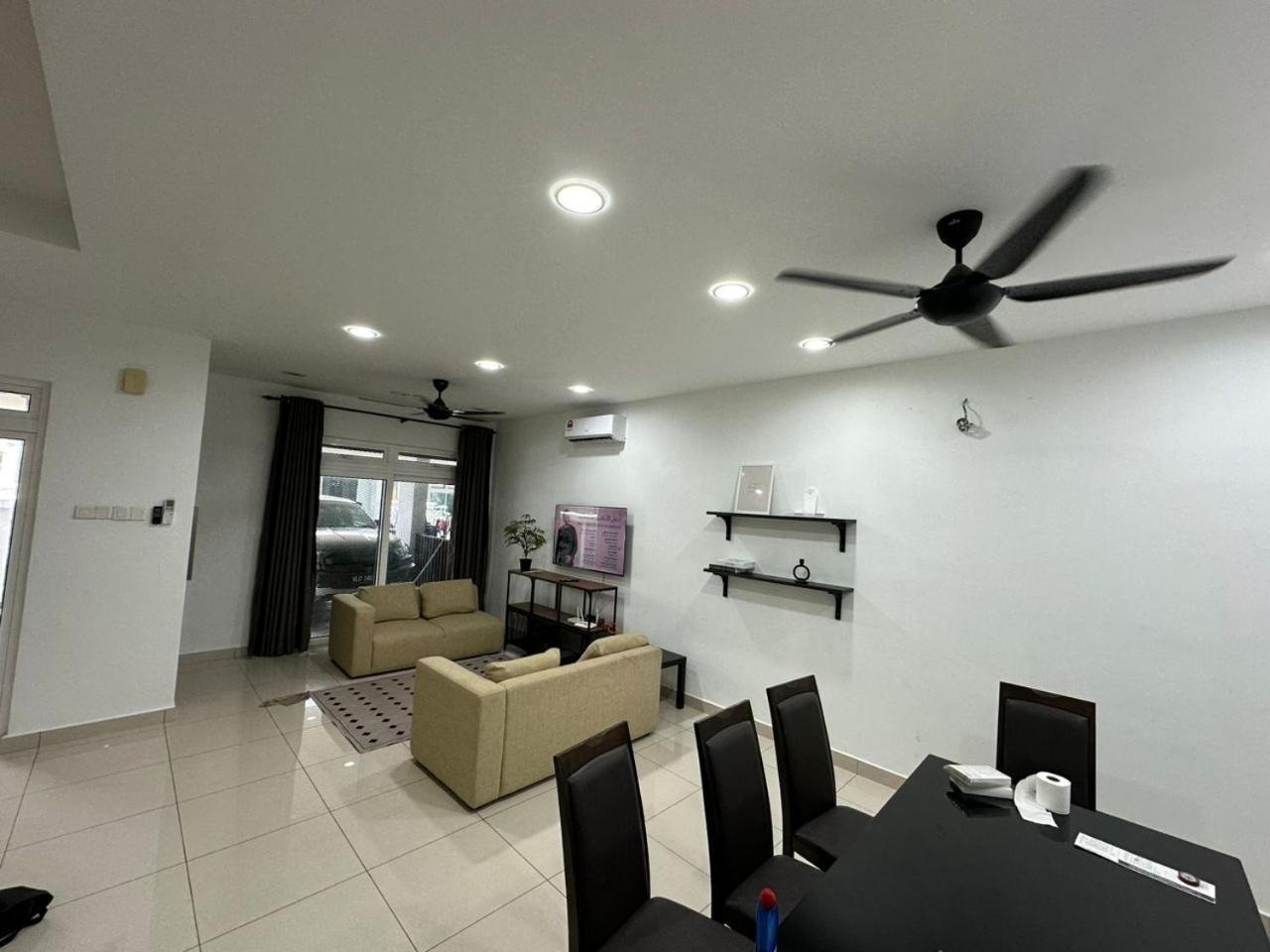 P12 Homestay Putrajaya Exterior photo
